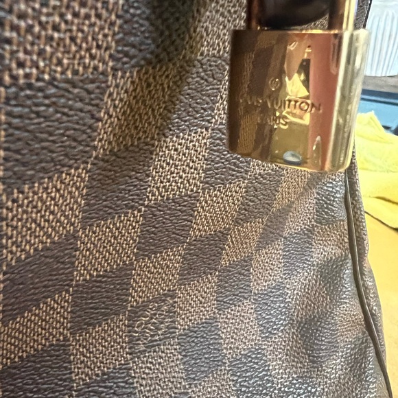 Louis Vuitton Speedy 35, Damier Ebene, Mint Condition with Dust Bag, Lock, Key - Picture 12 of 16